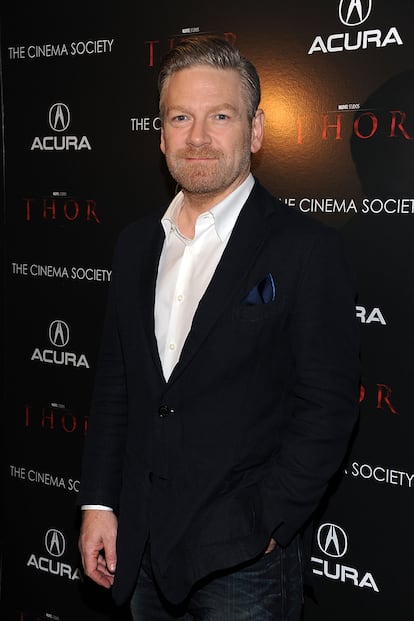 Kenneth Branagh

El respetado actor y director británico es otro de los seguidores más fieles de la plantilla spur. Tanto es así que él mismo fue elegido como narrador en el vídeo de despedida dedicado a su antiguo estadio, White Hart Lane.