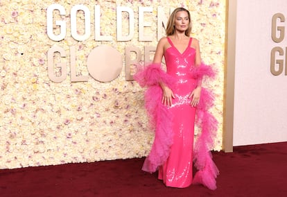 Margot Robbie a su llegada a la alfombra roja en Beverly Hills, California.