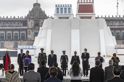 “Ofrecemos perdón a las víctimas de la catástrofe originada por la ocupación militar española de mesoamérica y del resto del territorio de la actual república mexicana”, ha dicho López Obrador al principio de su discurso.