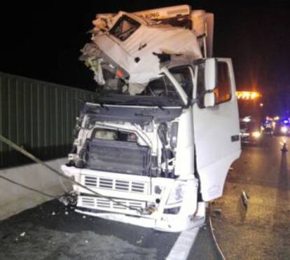 As&iacute; ha quedado el cami&oacute;n tras el accidente. 
 