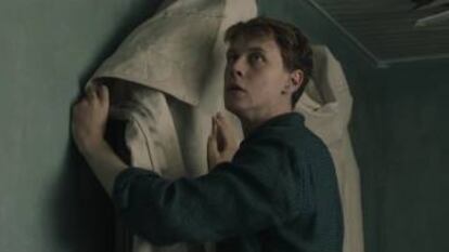 George MacKay en ‘El secreto de Marrowbone’, de Sergio G. Sánchez.