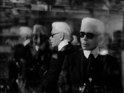 Autorretrato del diseñador alemán, Karl Lagerfeld.