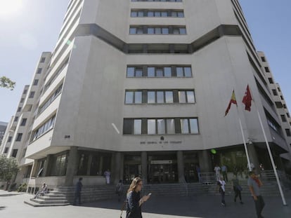 Fachada de los juzgados de la plaza de Castilla.