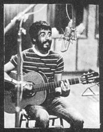 El músico uruguayo Eduardo Mateo.