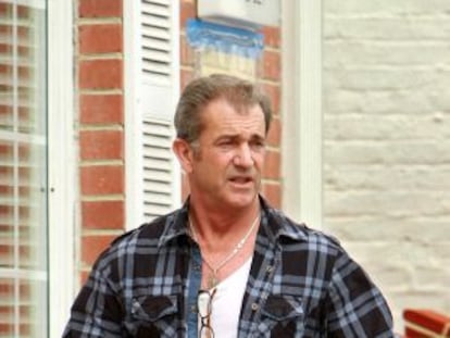 Mel Gibson.