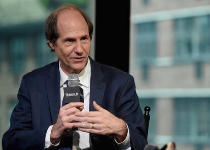 Cass Sunstein en los estudios de AOL en Nueva York. 