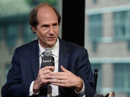 Cass Sunstein en los estudios de AOL en Nueva York. 