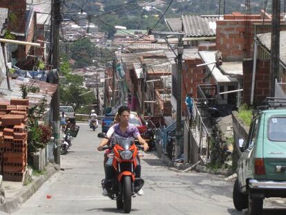 Un asentamiento informal en Medellín (Colombia).