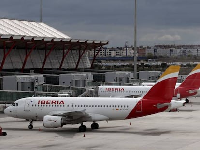 Aviones de Iberia en la T4 del aeropuerto Adolfo Suárez-Madrid Barajas