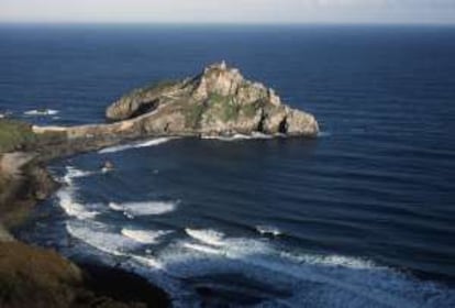 La ermita de San Juan de Gaztelugatxe, en Bermeo, en la costa de Bizkaia.