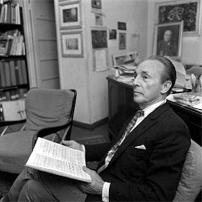 George Balanchine, fotografiado en La Scala de Milán.