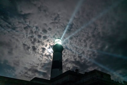 El mar de Iroise, donde los faros desafían algunas de las aguas más peligrosas del mundo