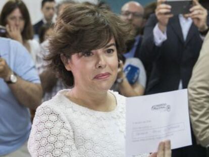 La exvicepresidenta y el vicesecretario se imponen en el voto de los afiliados