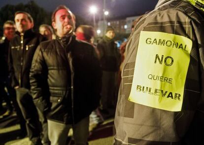 Residents of the Gamonal neighborhood in Burgos protesting the city’s plan to beautify the area with a boulevard.