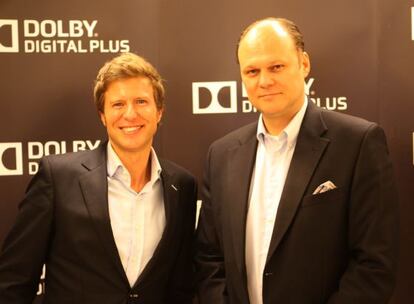 Andres Spechtler, vicepresidente de Dolby, junto a David Blasco, responsable para el sur de Europa