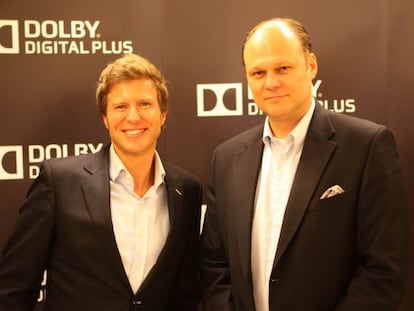 Andres Spechtler, vicepresidente de Dolby, junto a David Blasco, responsable para el sur de Europa