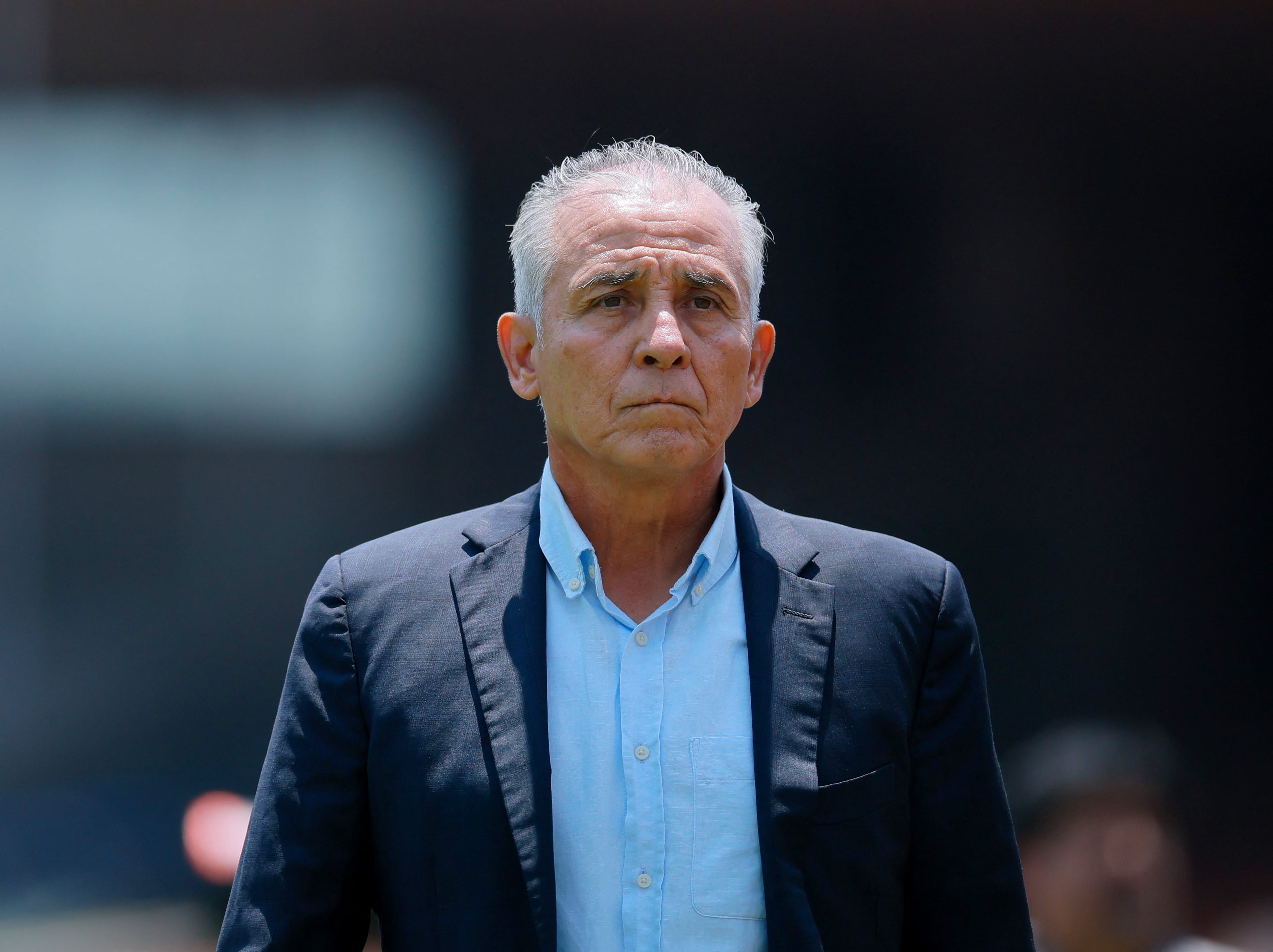 La Federación Mexicana de Fútbol sanciona al director técnico de Mazatlán por sus comentarios machistas sobre la árbitra Katia Itzel García