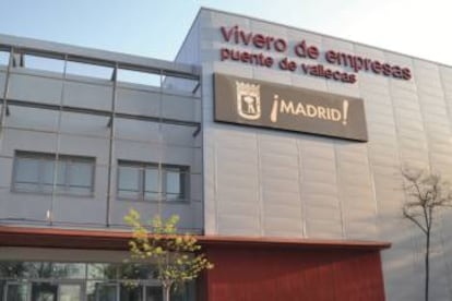 Fachada del Vivero de Empresas de Puente de Vallecas.
