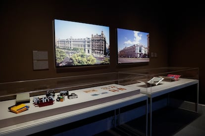 Una de las zonas de la exposición "Archivo fotográfico del Banco de España. De la albúmina al píxel". 
