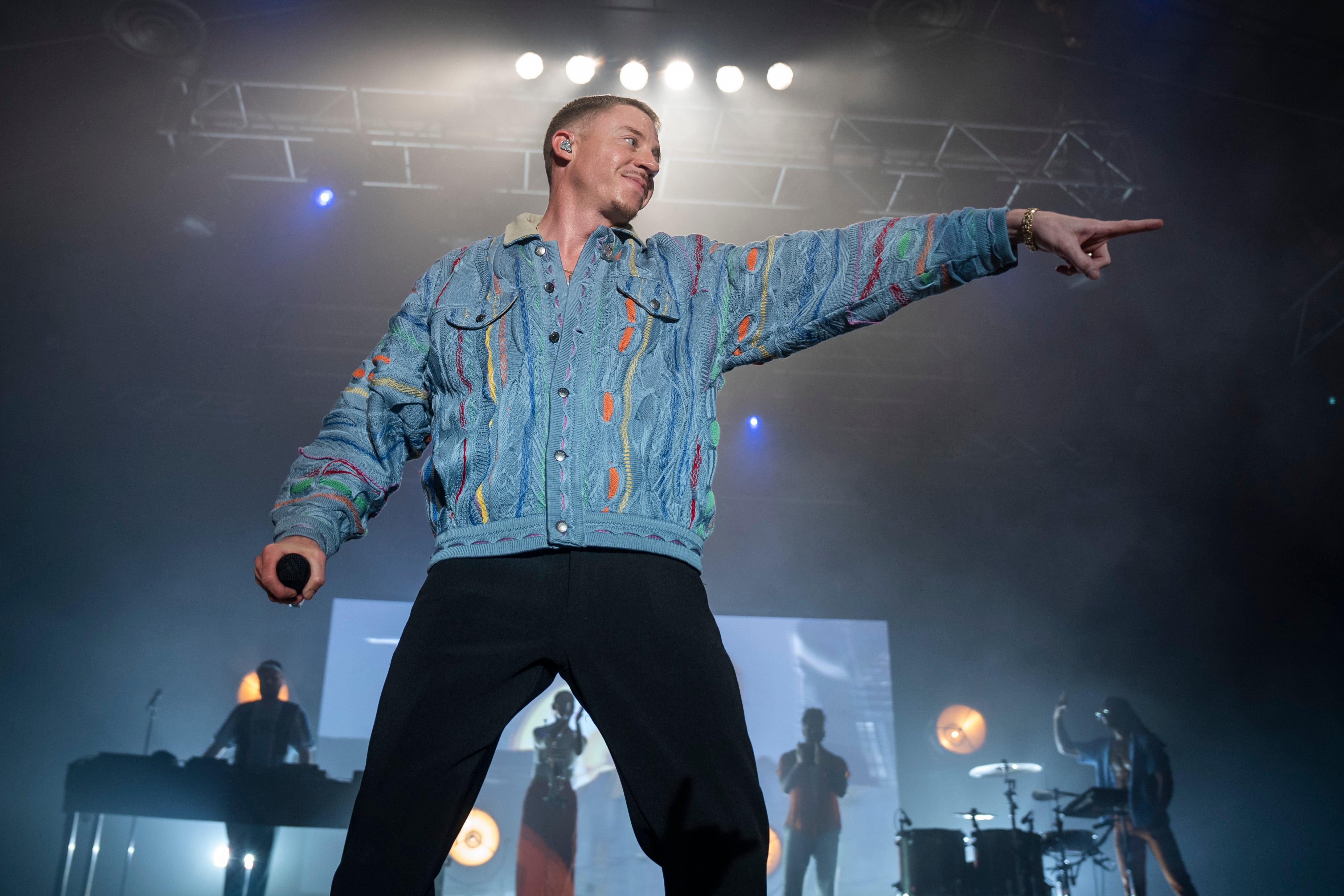 El rapero Macklemore inicia su gira ‘Palestina Libre’ tras el choque con Ed Sheeran y con la aparición de Mark Ruffalo