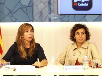 Sánchez-Camacho amb Jordi Cornet i Dolors Montserrat.