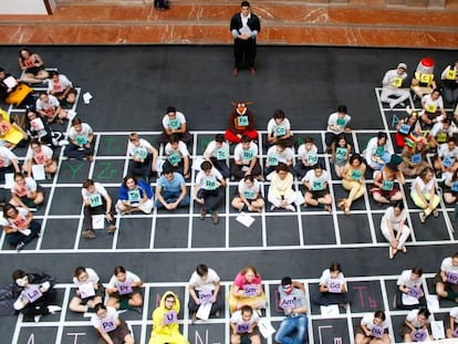 Alumnos de Química de la Universidad de Sevilla, en la Casa de la Ciencia de la ciudad.