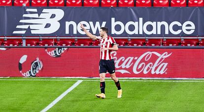 Óscar De Marcos celebra un gol con el Athletic el pasado lunes ante el Getafe en San Mamés.