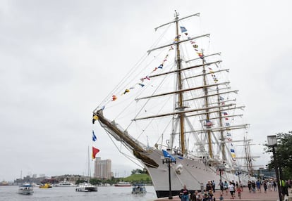 La fragata argentina &quot;Libertad&quot; en el puerto estadounidense de Baltimore