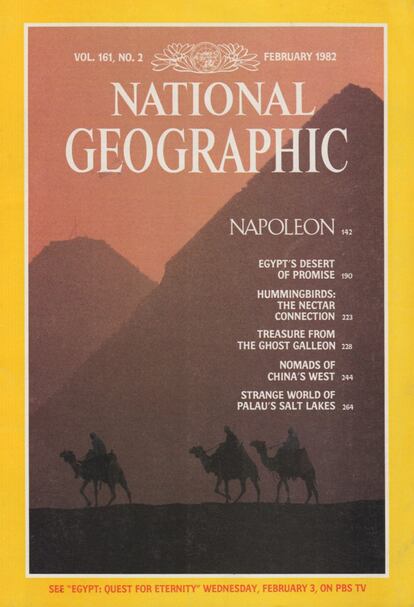 La polémica portada de 'National Geographic' con las pirámides egipcias en 1982.