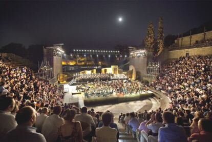 Representación de <i>Carmina Burana</i> en el Teatro Grande de Pompeya.