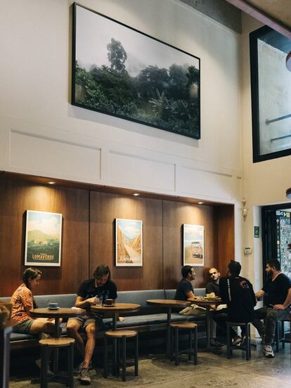 Café Pergamino, en Medellín, uno de tantos locales gourmet en torno al café que siguen las pautas de la cultura del vino en las catas.