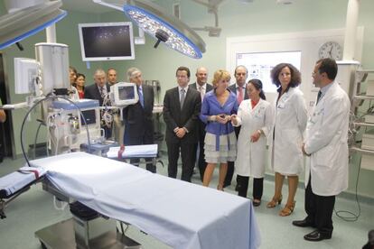 Esperanza Aguirre, expresidenta de la Comunidad de Madrid, inaugur&oacute; el hospital de Torrej&oacute;n en 2011.