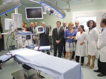 Esperanza Aguirre, expresidenta de la Comunidad de Madrid, inaugur&oacute; el hospital de Torrej&oacute;n en 2011.