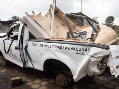 Seized vehicles in Turícuaro (Michoacán).