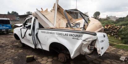 Seized vehicles in Turícuaro (Michoacán).