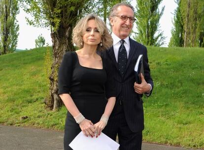 Marina Berlusconi y el CEO de Mondadori, Ernesto Mauri, en abril de 2013.