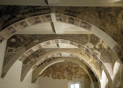 Pinturas de la sala capitular del monasterio de Sigena (Huesca), actualmente en el MNAC