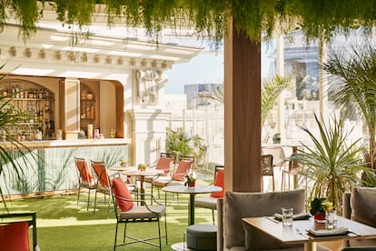 El Jardín de Diana, un 'beach club’ en la terraza del Hotel Hyatt de Gran Vía, en Madrid.