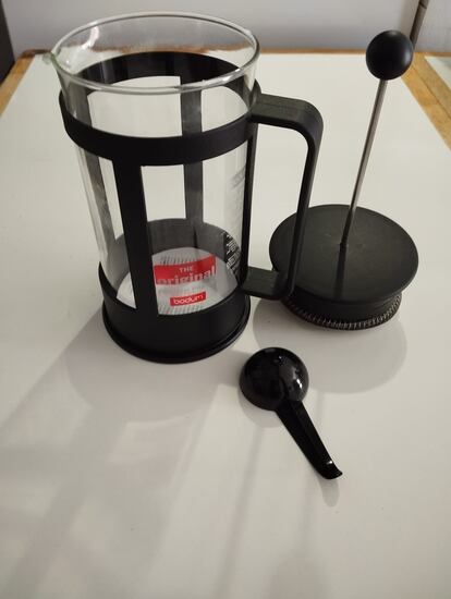 Cafetera kenya de Bodum para comparativa de cafeteras