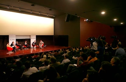 Último debate de la campaña electoral barcelonesa, que reunió a los cinco principales aspirantes por iniciativa de EL PAÍS en el CCCB.