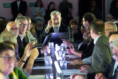In the engine room of EL PAÍS: this is how the first page is decided | 50th Anniversary