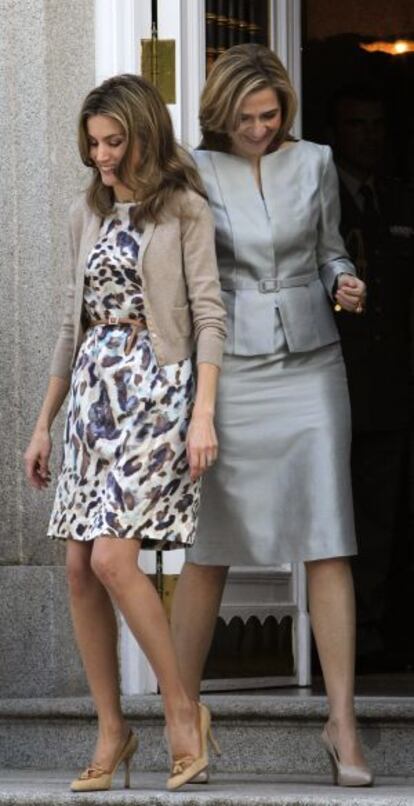 La Princesa de Asturias y la infanta Cristina, en una imagen de archivo. Una estampa que no veremos estas Navidades.