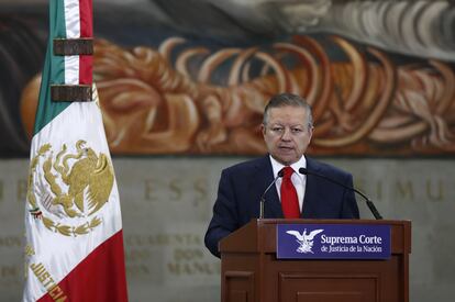 El presidente de la Suprema Corte de Justicia, Arturo Zaldívar, durante una rueda de prensa este miércoles en Ciudad de México.