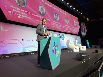 El ministro Óscar López en la inauguración del Digital Enterprise Show (DES) en Málaga, este martes.