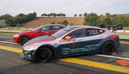 Tesla Model S FIA