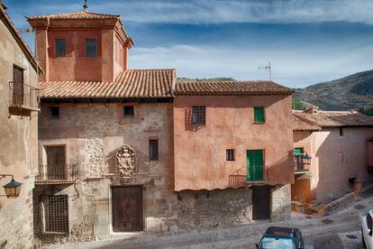 "Muchos en nuestro equipo han viajado a España y han encontrado inspiración en lo que vemos allí", aseguran desde Pantone. Imagen del Albarracín.