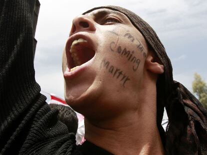 Un manifestante antigubernamental, ayer en Saná.