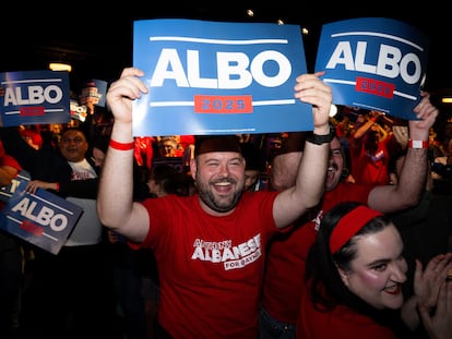 Seguidores del Partido Laborista celebraban el sábado la victoria en las elecciones en Sídney.