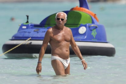 Giorgio Armani, en una playa de Formentera.