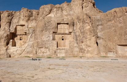 Tumba de Artajerjes I, en la necrópolis de Naqsh-e Rostam, a unos tres kilómetros de Persépolis, en Shiraz.